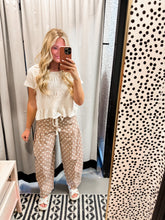 Load image into Gallery viewer, Polka Dot Pleated Barrel Pants
