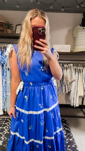 Load image into Gallery viewer, EMBROIDERED FLORAL CONTRAST TIERED MIDI DRESS
