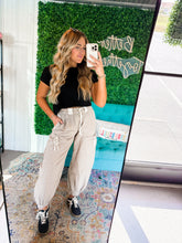 Load image into Gallery viewer, Striped Drawstring Pocket Joggers
