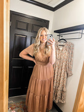 Load image into Gallery viewer, Split The Crowd Blush Midi Dress
